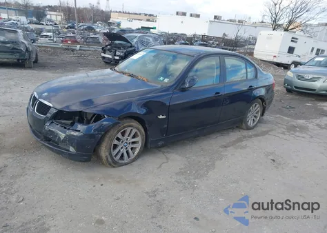 2007 BMW 328Xi z USA, uszkodzony, nr VIN WBAVC93577K035557